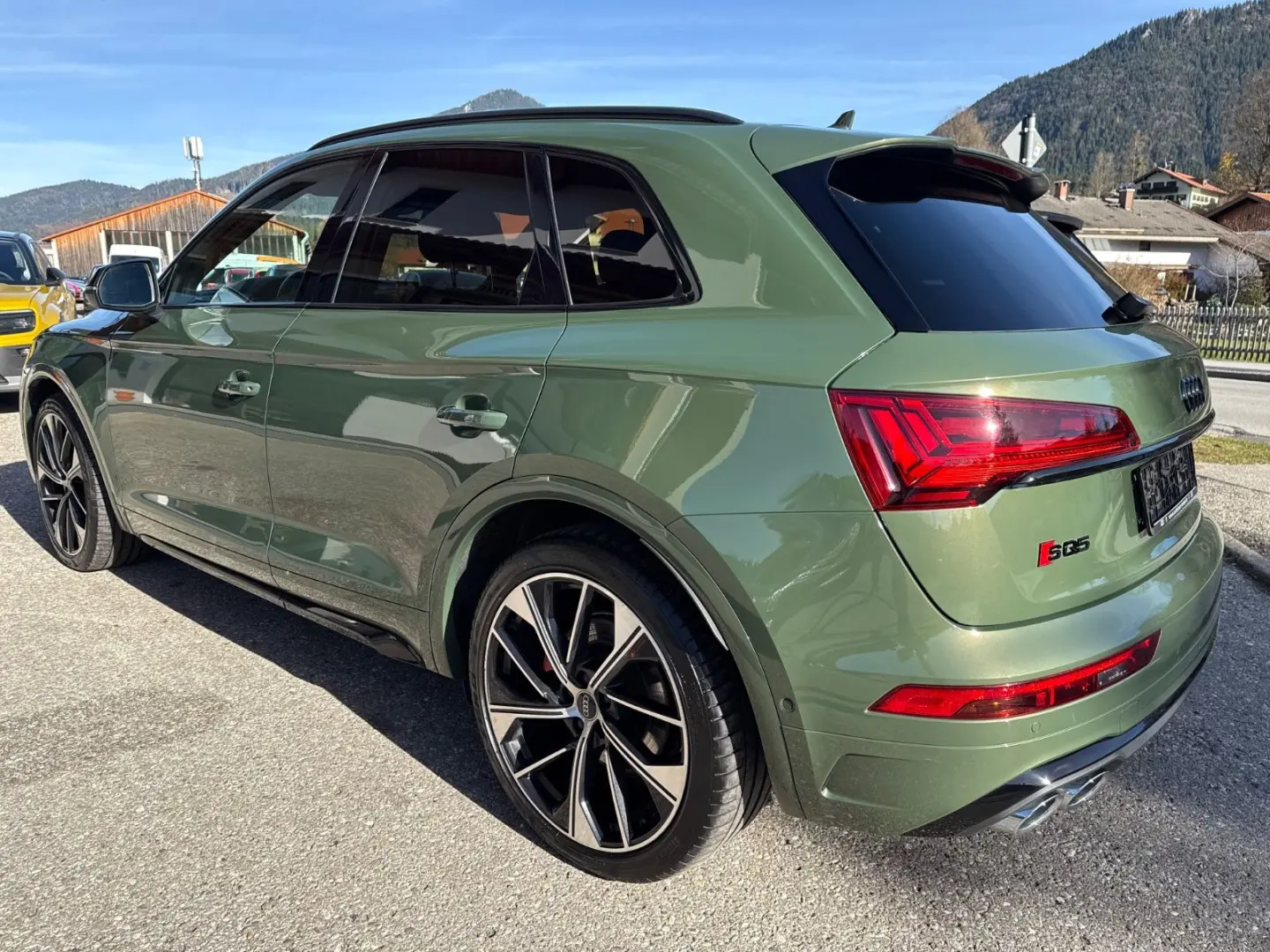 SQ5 3.0Ltr-251kW(341PS) S-Line Matrix