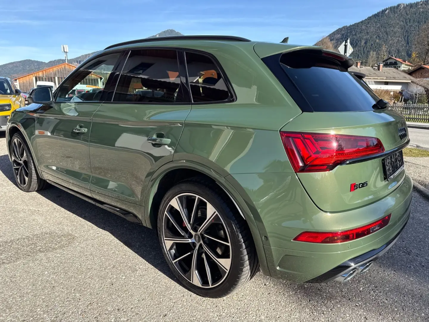 SQ5 3.0Ltr-251kW(341PS) S-Line Matrix
