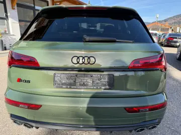 SQ5 3.0Ltr-251kW(341PS) S-Line Matrix