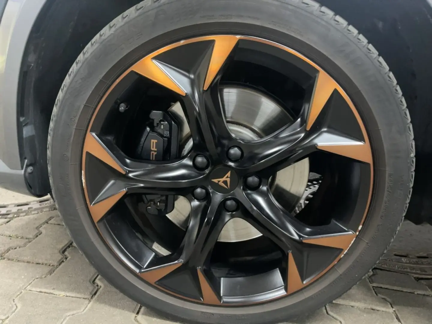 Formentor 2.0TSI VZ 4Drive DSG LED ACC DCC LEDER