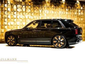 Rolls-Royce Cullinan SERIES II FACELIFT BESPOKE STOCK