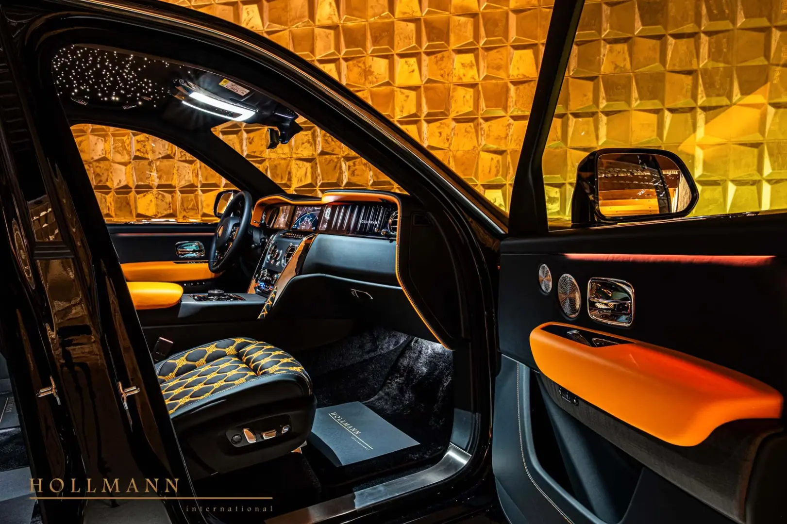 Rolls-Royce Cullinan SERIES II FACELIFT BESPOKE STOCK