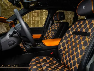 Rolls-Royce Cullinan SERIES II FACELIFT BESPOKE STOCK