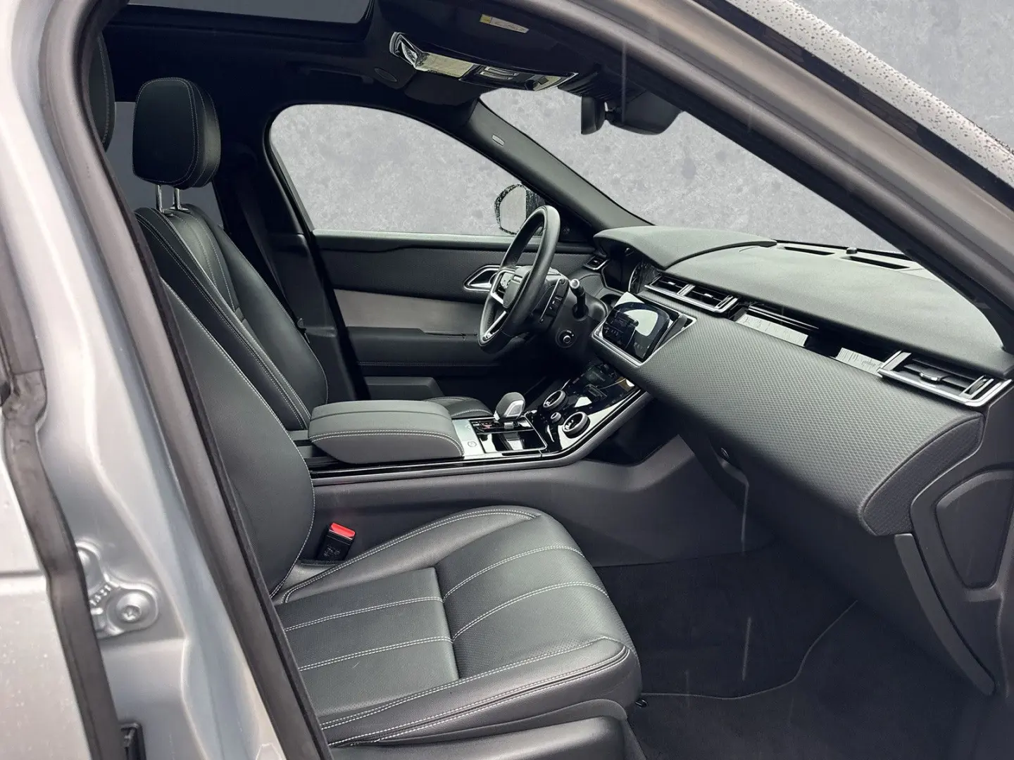 Range Rover Velar D300 R-DYNAMIC SE ACC AHK