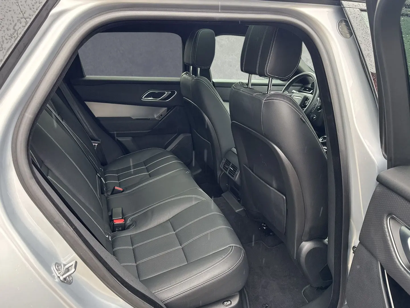 Range Rover Velar D300 R-DYNAMIC SE ACC AHK