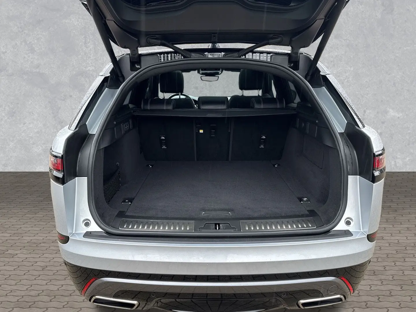 Range Rover Velar D300 R-DYNAMIC SE ACC AHK