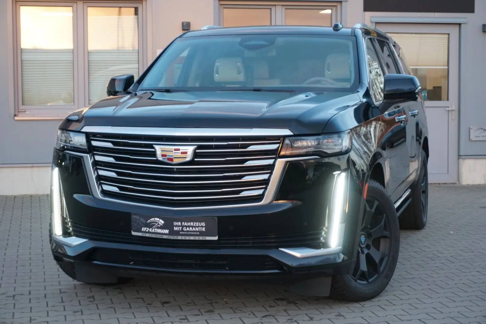 Escalade Platinum ESV 6.2l V8 7-Si Lang HUD MWST
