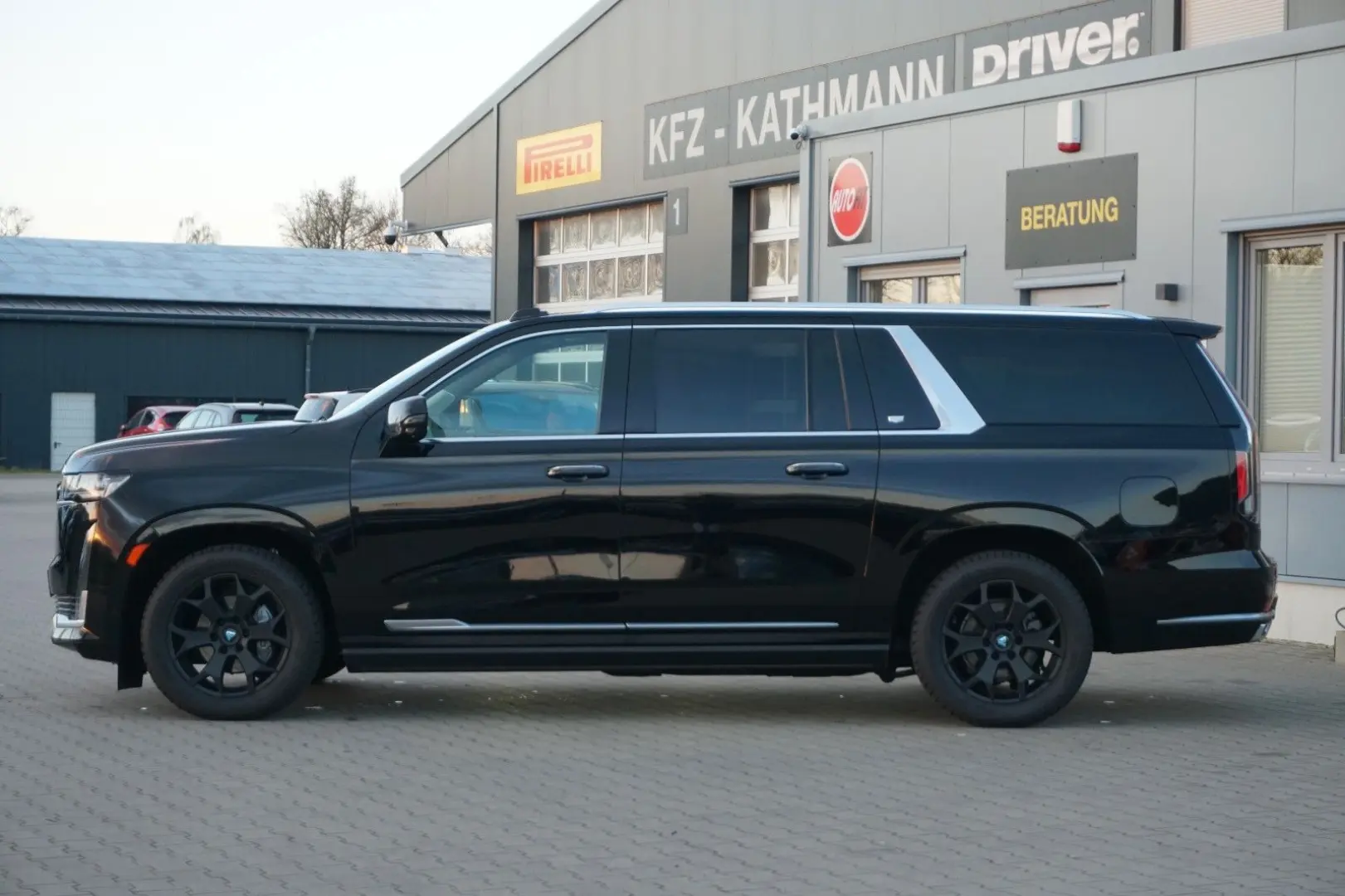 Escalade Platinum ESV 6.2l V8 7-Si Lang HUD MWST