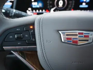 Escalade Platinum ESV 6.2l V8 7-Si Lang HUD MWST