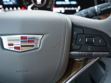 Escalade Platinum ESV 6.2l V8 7-Si Lang HUD MWST