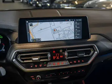 X4 M40i PANO ACC RFK NAVI Standh. LED PDC V H