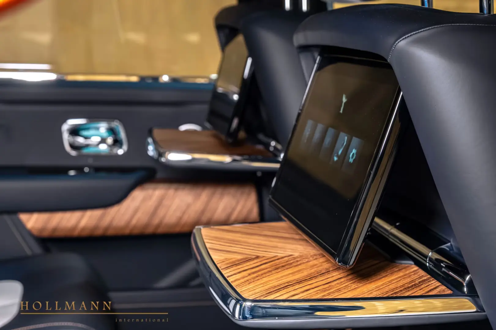 Rolls-Royce Cullinan SERIES II   SHOOTING STAR   BESPOKE