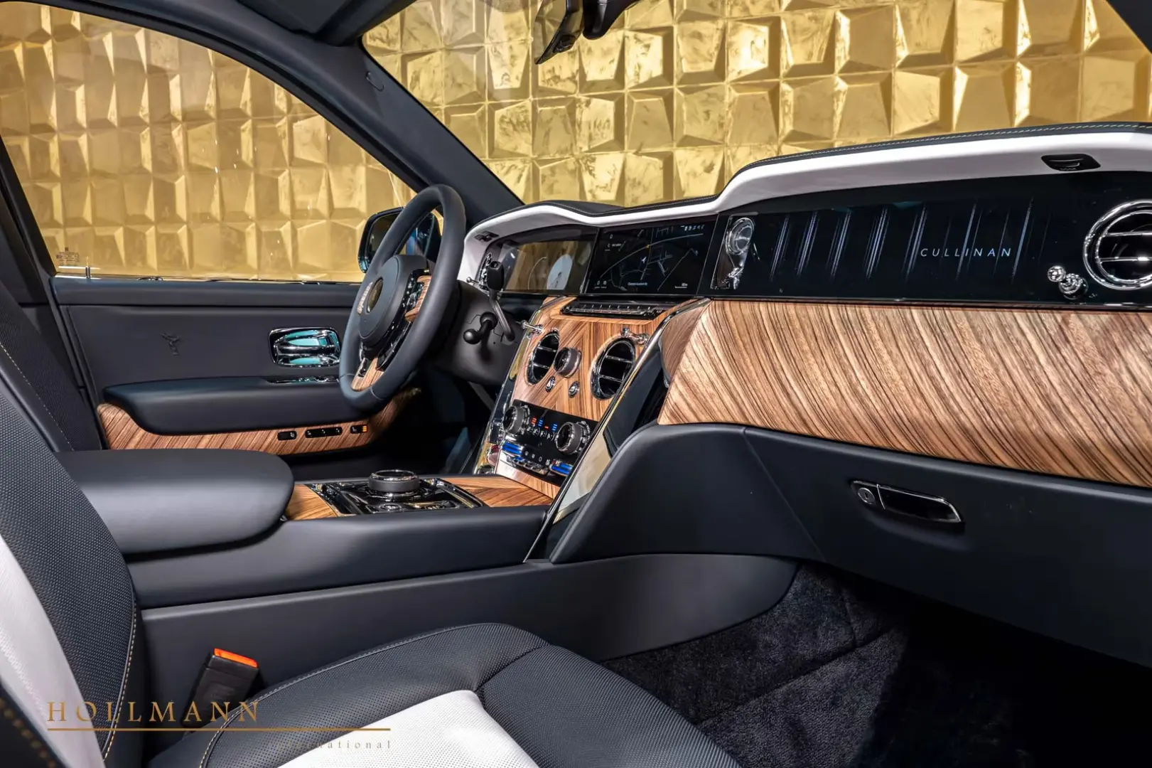 Rolls-Royce Cullinan SERIES II   SHOOTING STAR   BESPOKE