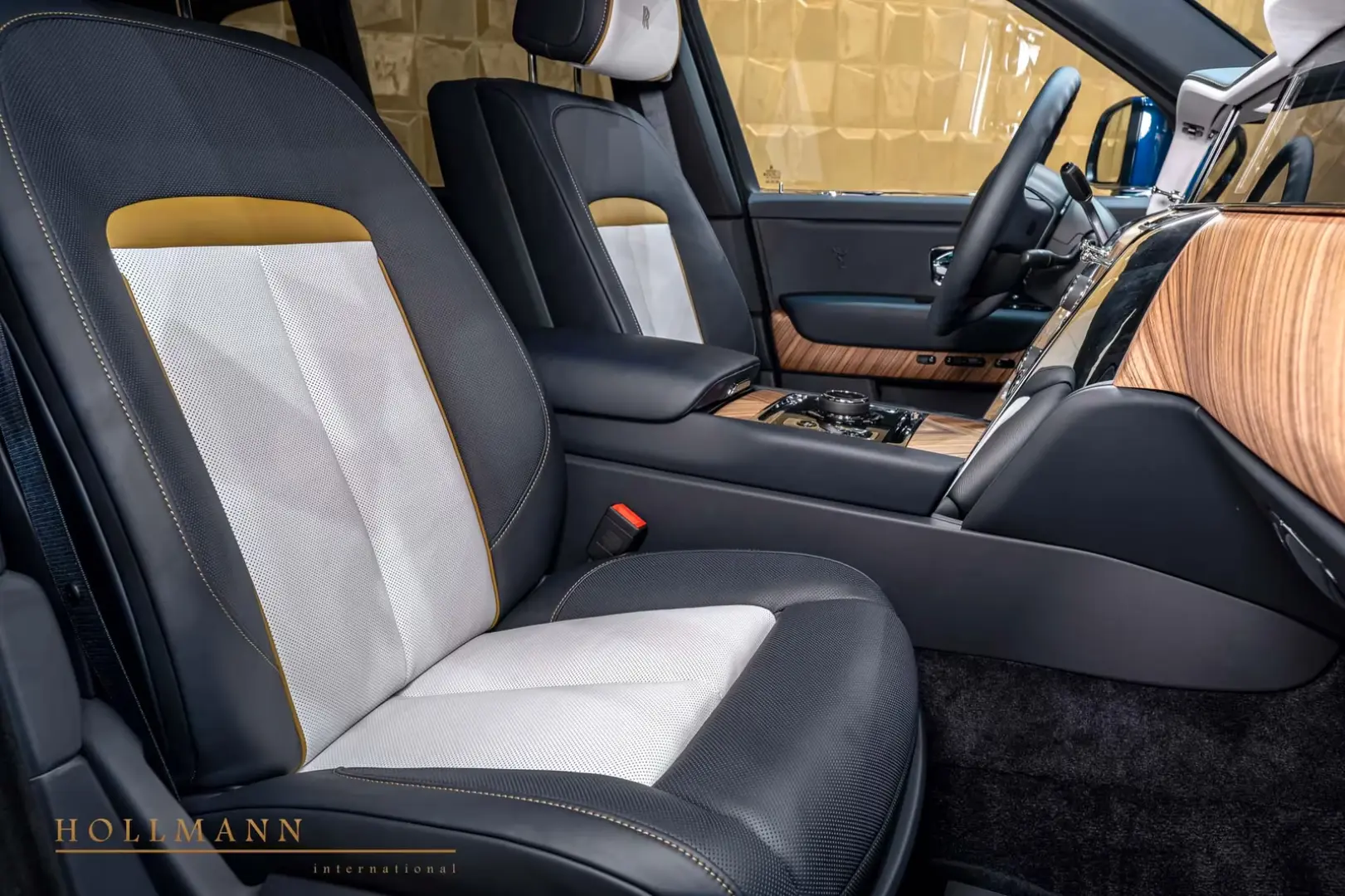 Rolls-Royce Cullinan SERIES II   SHOOTING STAR   BESPOKE