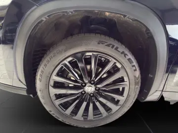 Highlander Hybrid Luxury