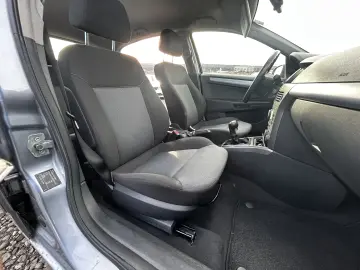 Opel Astra H 1.4 Club – Compactă  Fiabilă și Eficientă!