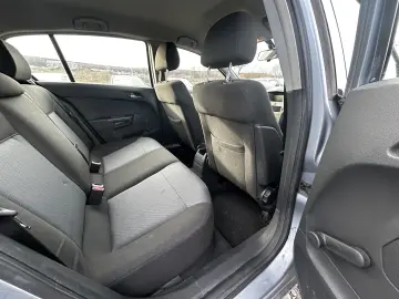 Opel Astra H 1.4 Club – Compactă  Fiabilă și Eficientă!