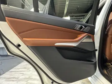 X7 xDrive40d M Sport Pro Sky Massage Sitzlüftung