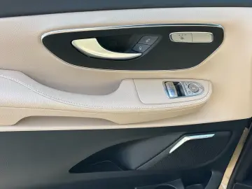 V 300d Avantgarde 4x4 lang AMG Pano 360  AHK2 5t