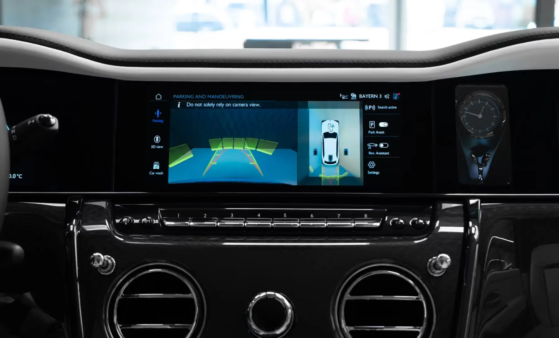 Rolls-Royce Cullinan BLACK BADGE 2025 WHITE WHITE VIP