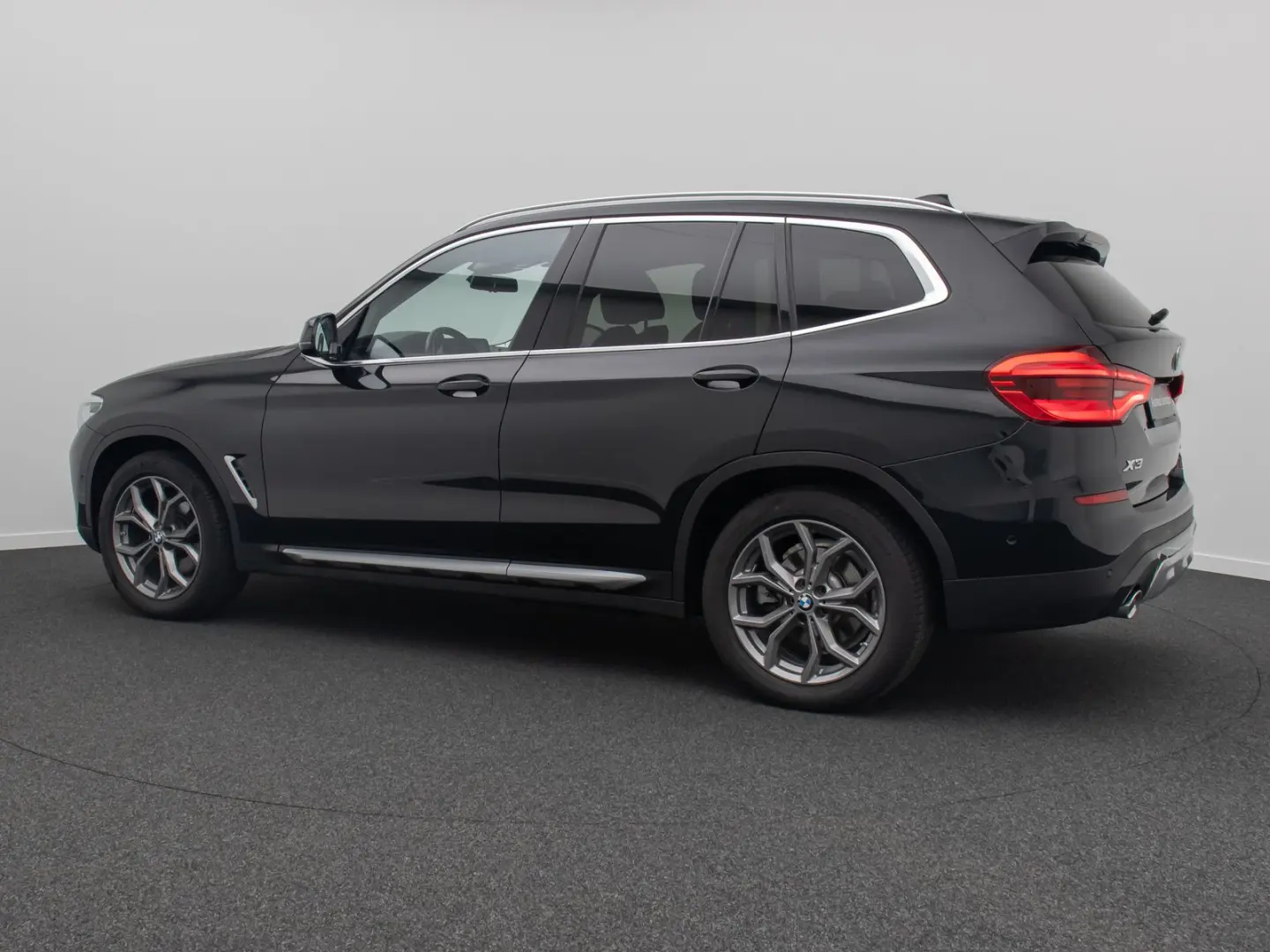 X3 xD20d xLine Kamera HUD DAB Alarm Komfort 19