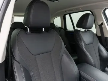 X3 xD20d xLine Kamera HUD DAB Alarm Komfort 19