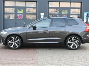 XC60 B4 AWD Plus Dark LED PANO STHZ LUFT 360 H&K