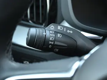 XC60 B4 AWD Plus Dark LED PANO STHZ LUFT 360 H&K