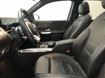 GLB 250 4M AMG NIGHT Distr Pano AHK 360  7-Sitze