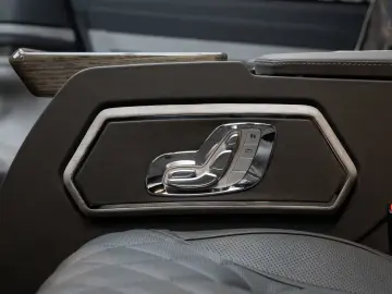 Mercedes-Benz V 300 - V-Class 2025