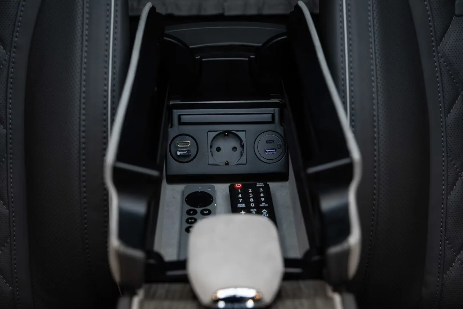 Mercedes-Benz V 300 - V-Class 2025