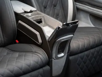 Mercedes-Benz V 300 - V-Class 2025