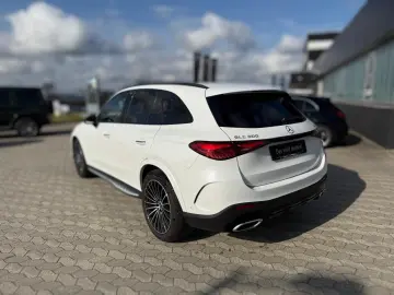 GLC 300 4M AMG Night Pano AHK Dist 360  Sound 20