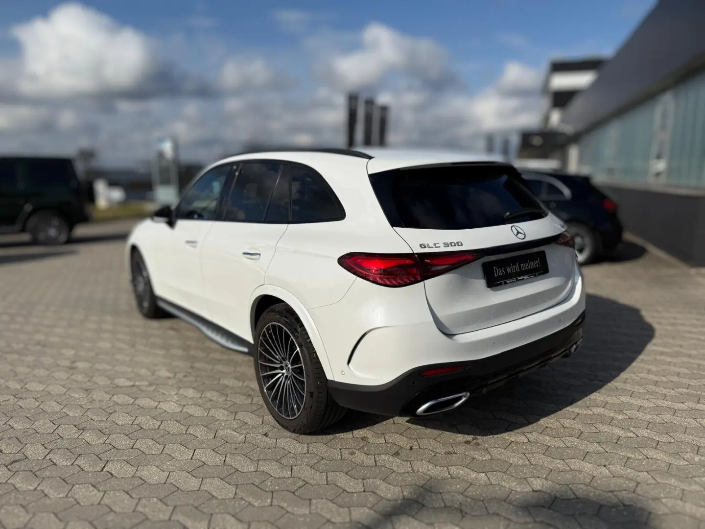 GLC 300 4M AMG Night Pano AHK Dist 360  Sound 20