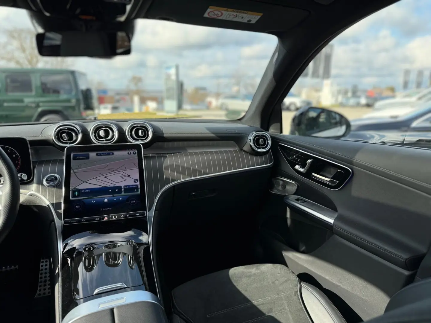 GLC 300 4M AMG Night Pano AHK Dist 360  Sound 20