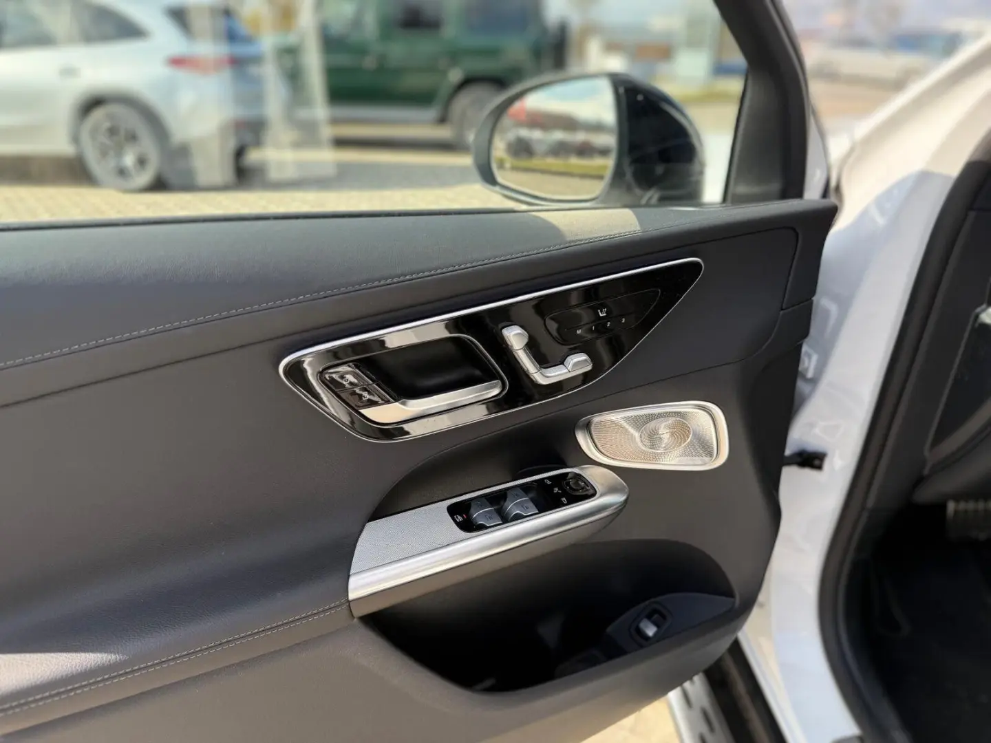 GLC 300 4M AMG Night Pano AHK Dist 360  Sound 20