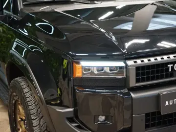 Land Cruiser EXECUTIVE AUX.HEAT JBL 74.545€NETTO