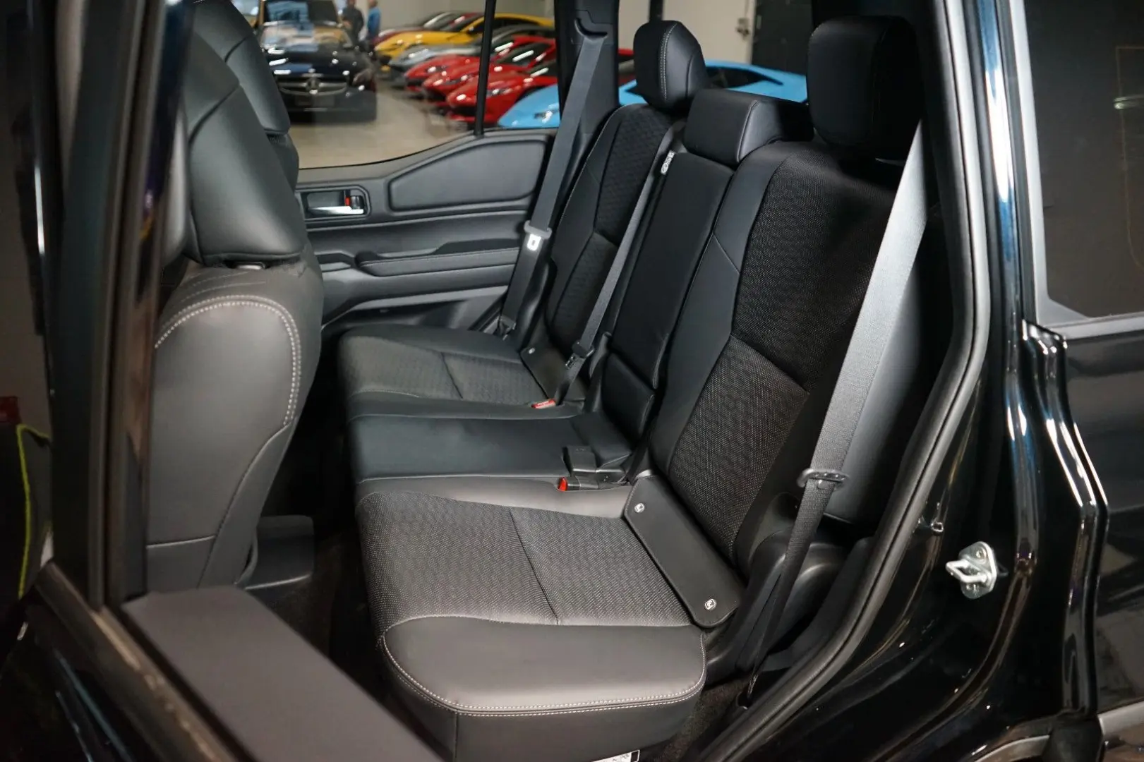 Land Cruiser EXECUTIVE AUX.HEAT JBL 74.545€NETTO