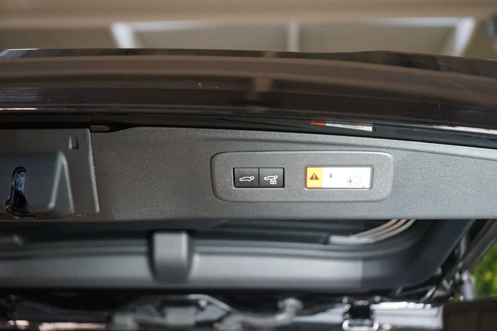 Land Cruiser EXECUTIVE AUX.HEAT JBL 74.545€NETTO