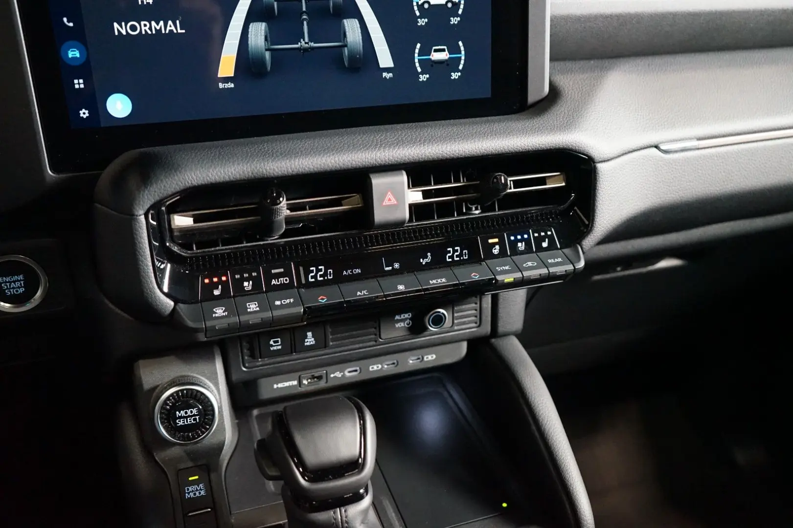 Land Cruiser EXECUTIVE AUX.HEAT JBL 74.545€NETTO