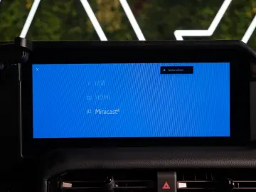 Land Cruiser EXECUTIVE AUX.HEAT JBL 74.545€NETTO