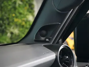 Land Cruiser EXECUTIVE AUX.HEAT JBL 74.545€NETTO