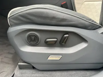 Touareg 3.0 TDI 4Motion Elegance HuD LEDER ACC