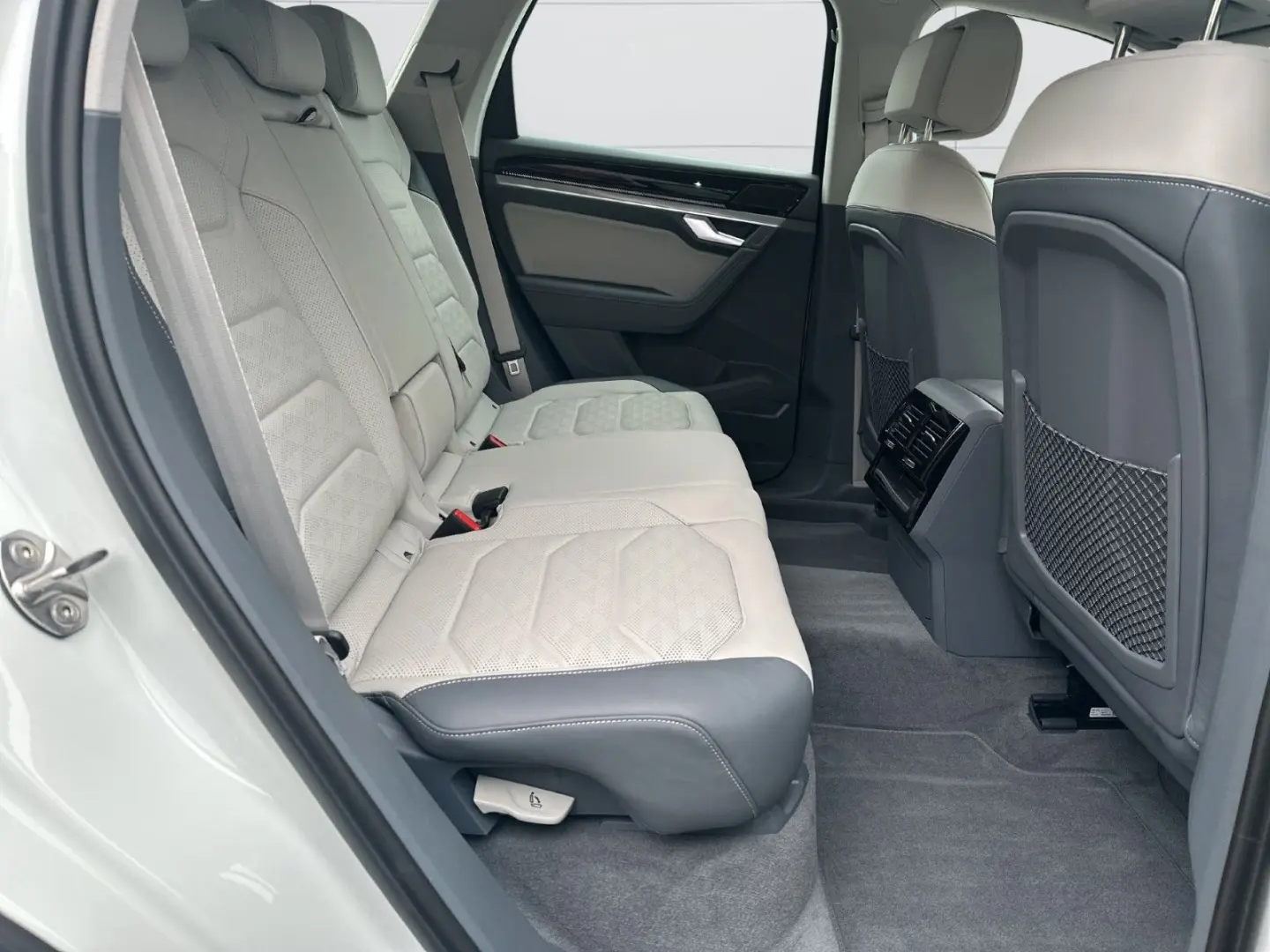 Touareg 3.0 TDI 4Motion Elegance HuD LEDER ACC