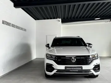 Touareg 3.0 TSI R Line One Million BlackStyle