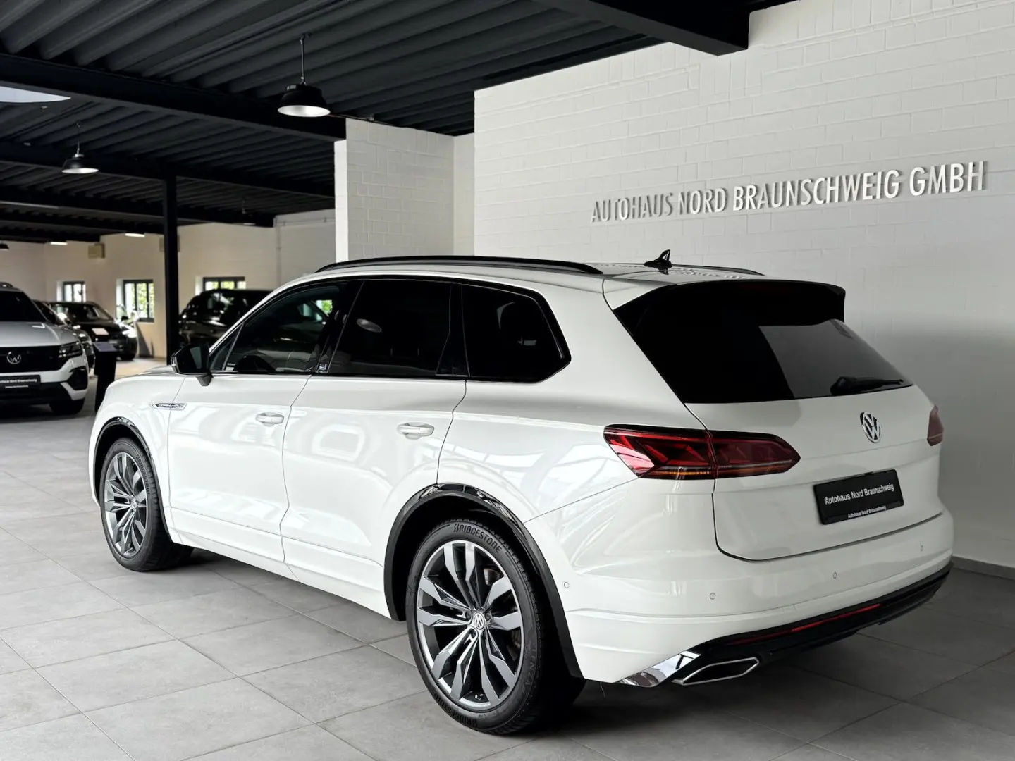 Touareg 3.0 TSI R Line One Million BlackStyle