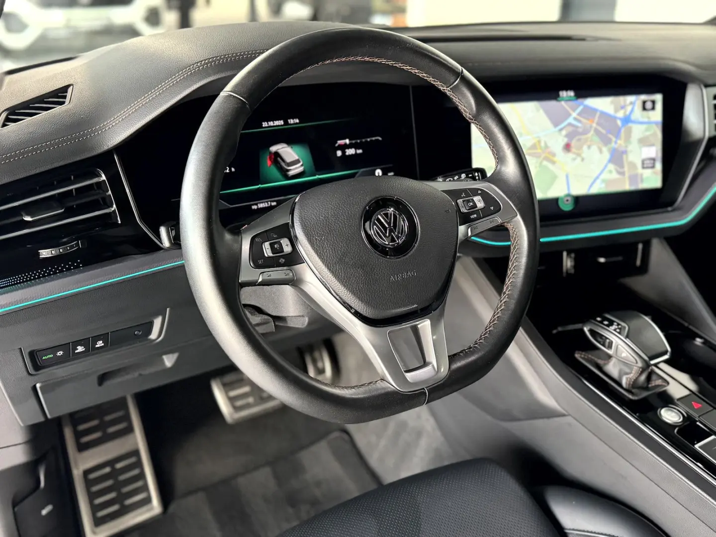 Touareg 3.0 TSI R Line One Million BlackStyle