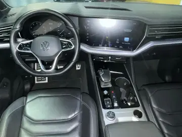 Touareg R-Line 3.0 TSI 4mot Tiptronic  Traumauss