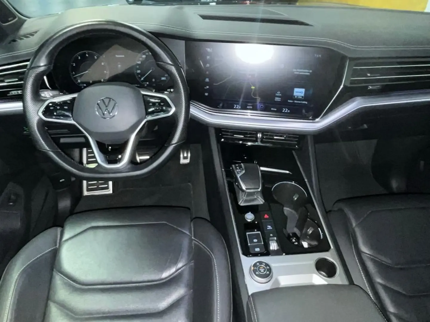 Touareg R-Line 3.0 TSI 4mot Tiptronic  Traumauss