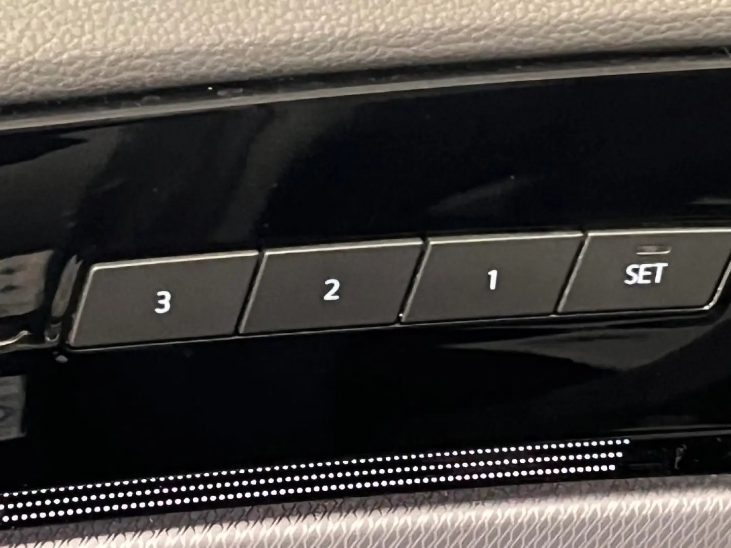 Touareg R-Line 3.0 TSI 4mot Tiptronic  Traumauss